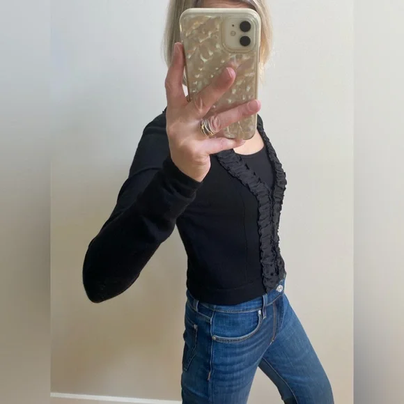 Holt Renfrew wool cardigan 10/10 condition - Picture 4 of 11